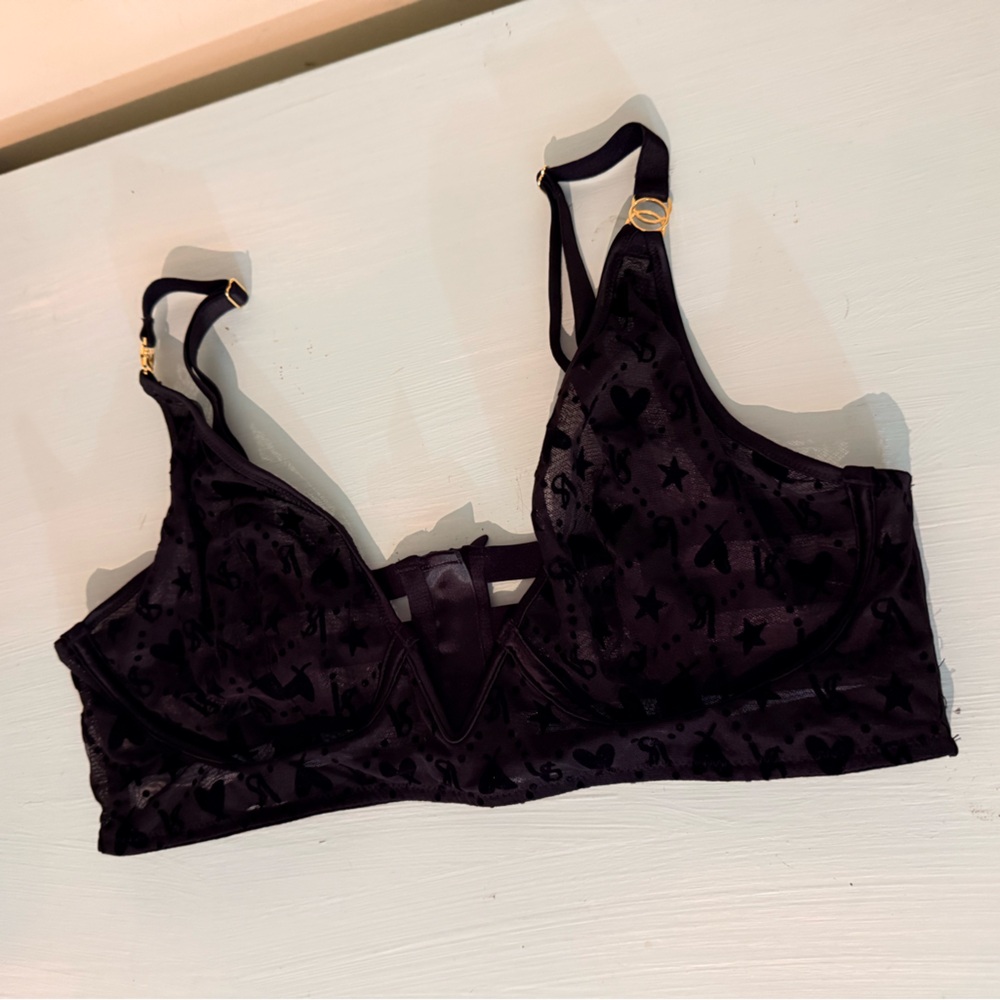 Victoria Secret Lingerie Bra  XL